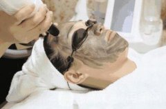 黑脸娃娃能祛斑吗？黑脸娃娃适合哪些人群？