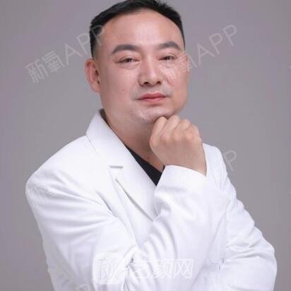 王海龙