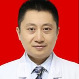 黄立