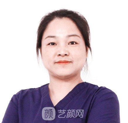 何艳阳