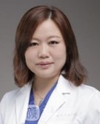 上海九院李伟做双眼皮多少钱？医生简介+双眼皮案例