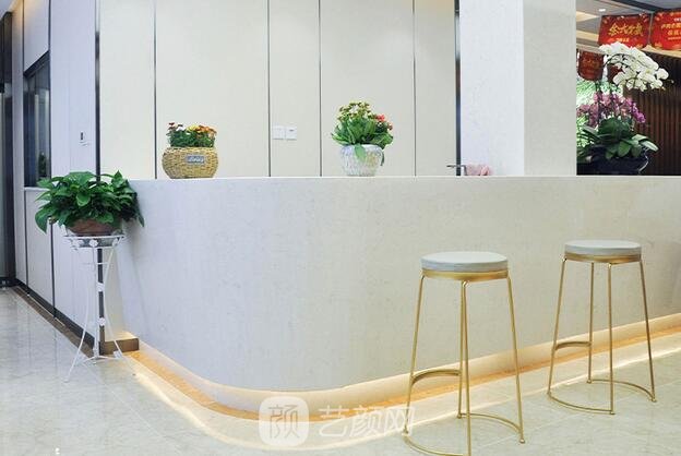 西安琅丽医疗美容门诊部