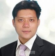 上海九院双眼皮哪个医生比较好？割双眼皮多少钱？