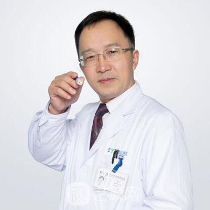 周自强