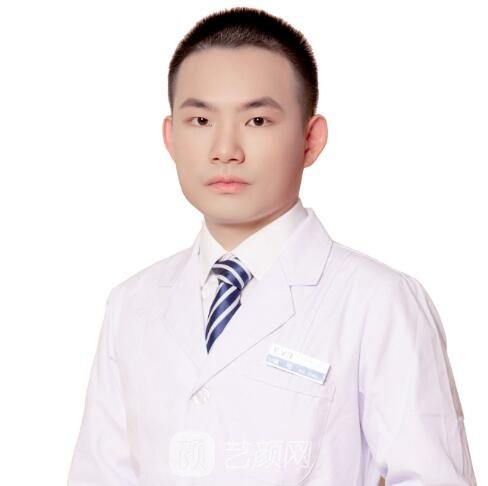 肖明