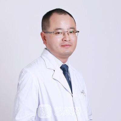 唐明星