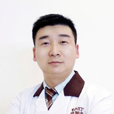 胡俊