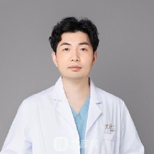 万汉锋