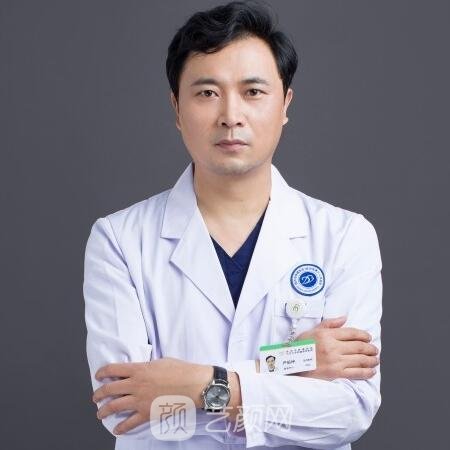 严焰坤