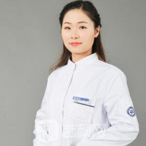 张莎