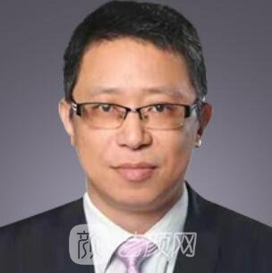 封磊