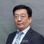 上海九院割双眼皮好的专家是谁?口碑怎么样呢？