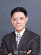 上海九院修复双眼皮专家都有谁?哪个医生技术好呢