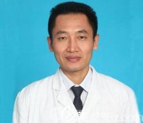 广州做双眼皮修复的医生哪个好?收费贵不贵?