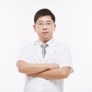 四川修复双眼皮高亮和文科哪个更好一些？技术实力大比拼