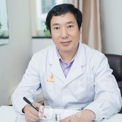 卢丙仑