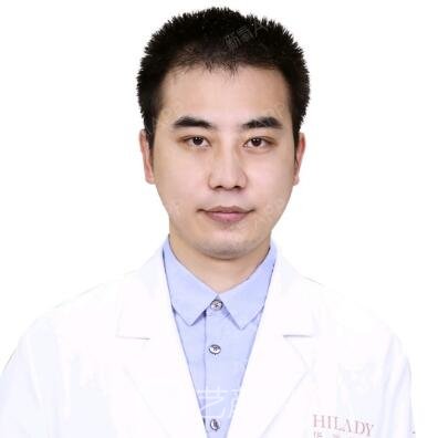 刘六奇