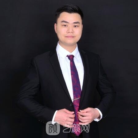 周双双