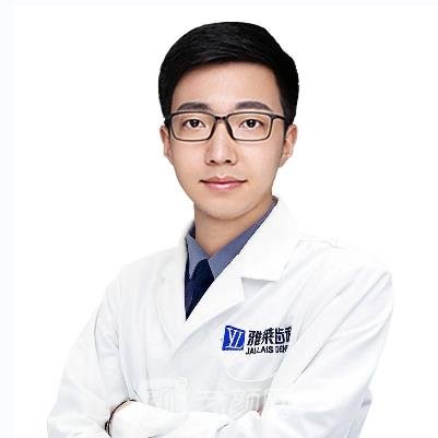 李阳