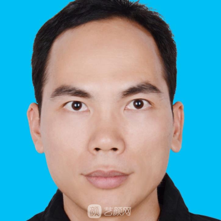 李龙