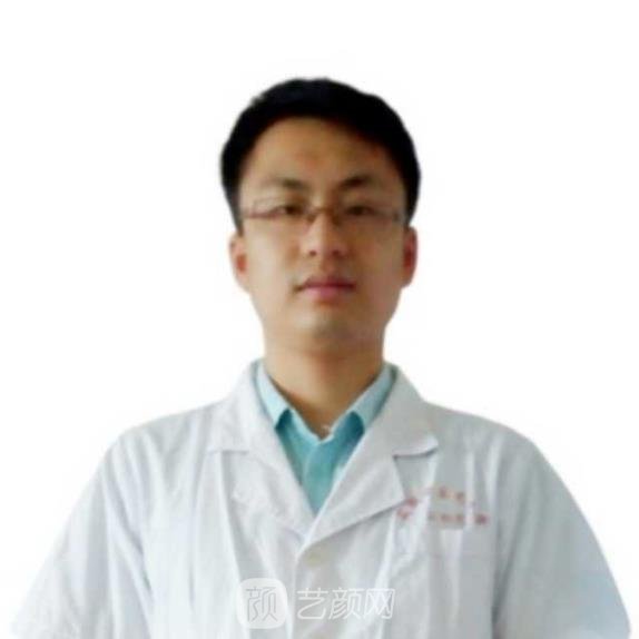 吴明