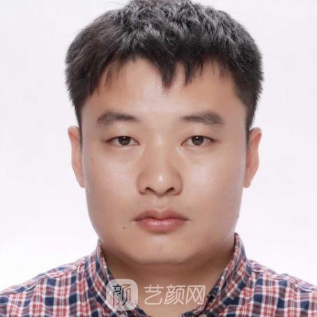 李庆伟