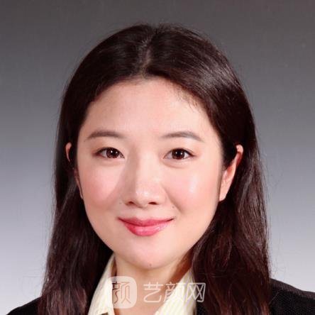 李晶