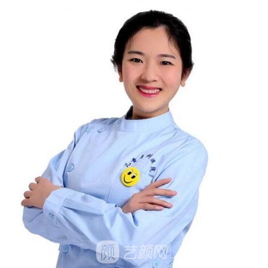 李静美