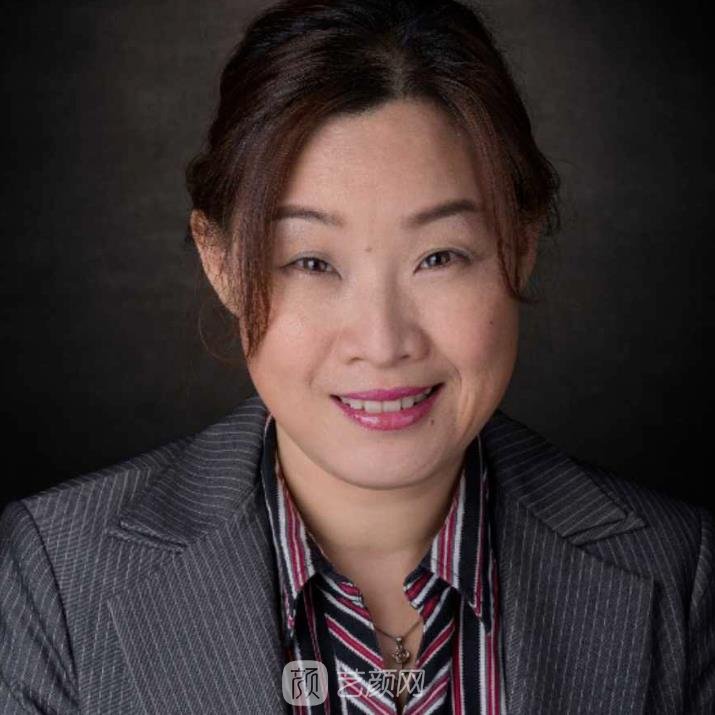 施洁珺