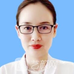 黄万蓉