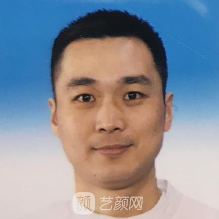 李金忠