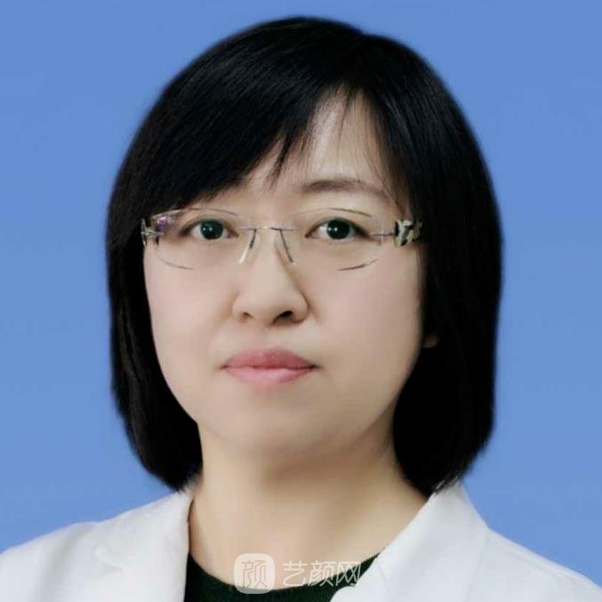 李爽
