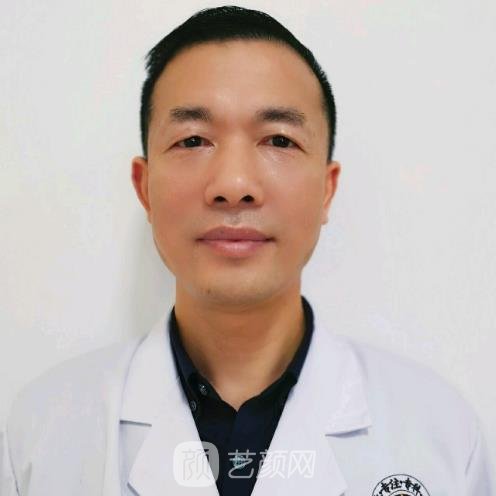 龚时龙