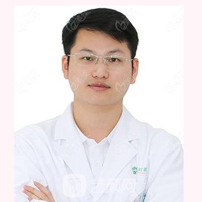 夏菁华