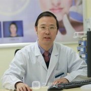 北京八大处整容医院较好的双眼皮修复医生是谁呢?