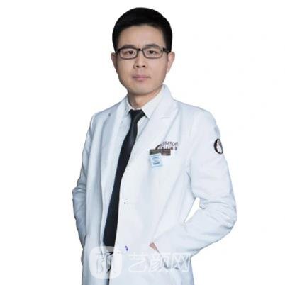 张亮