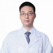 王高峰医生做双眼皮果怎么样?顾客评价一览