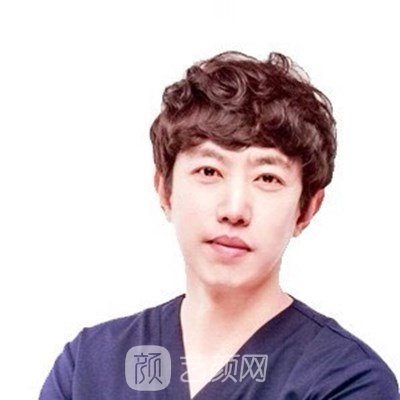 大连何式鼻医疗美容门诊部