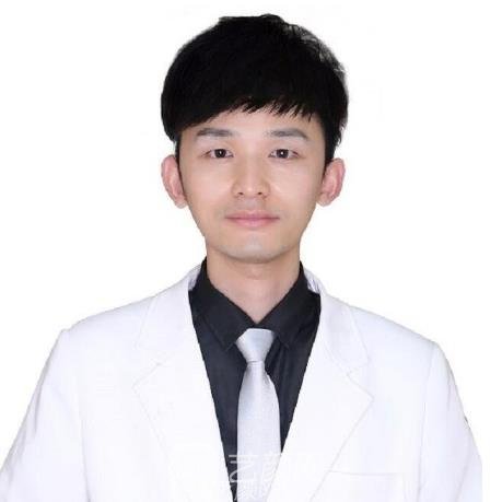 王光斌