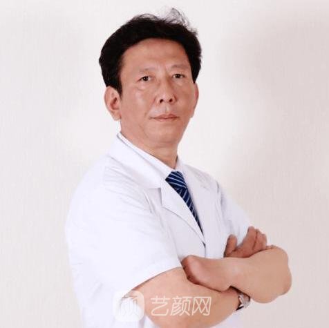 崔春雷