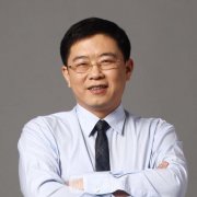 国内鼻尖修复专家：刘彦军、王军哪个好?