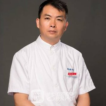 黄长波