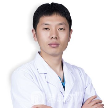 龙东晨