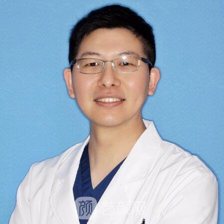 李哲