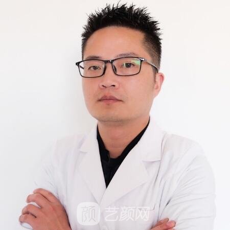 刘卫平