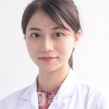 彭靓