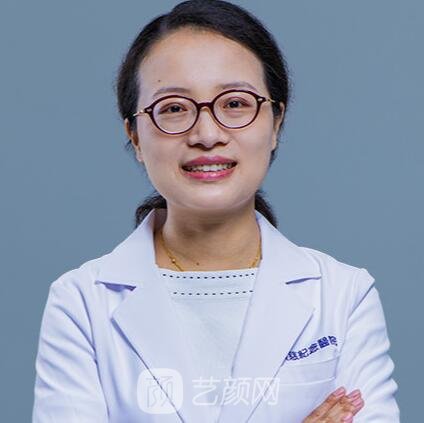 陈小英