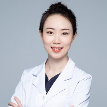 杨洁