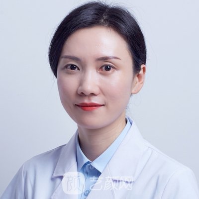 曾静