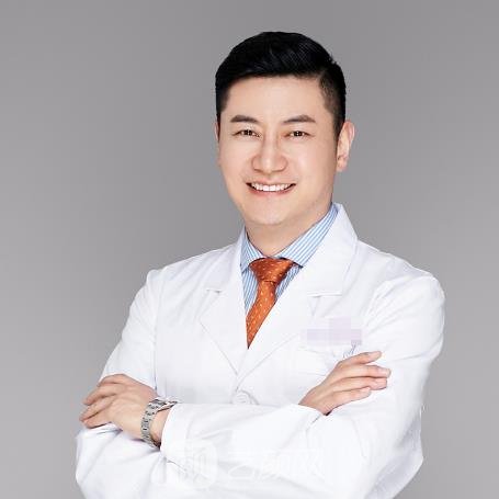 李林